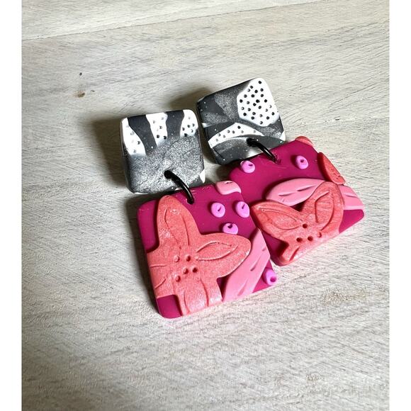 Handmade Polymer Clay Earrings Handcrafted Artwork Black White Pink - Picture 2 of 4
